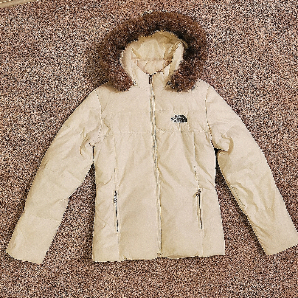 *SOLD*The North Face coat size medium
